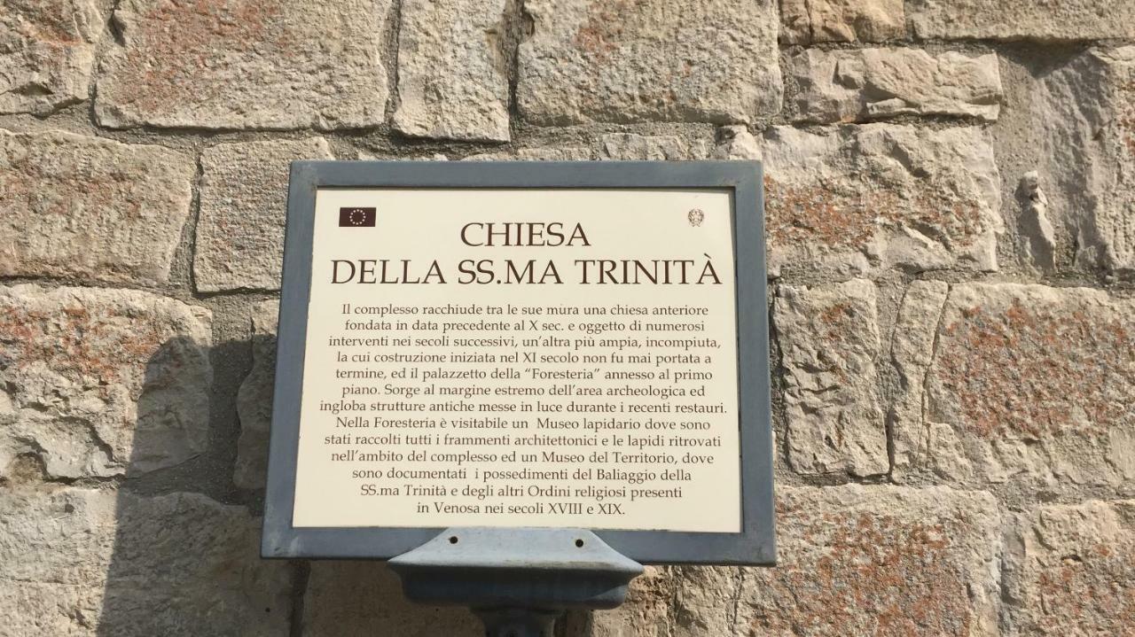 Ca' Del Borgo Hotel Venosa Buitenkant foto