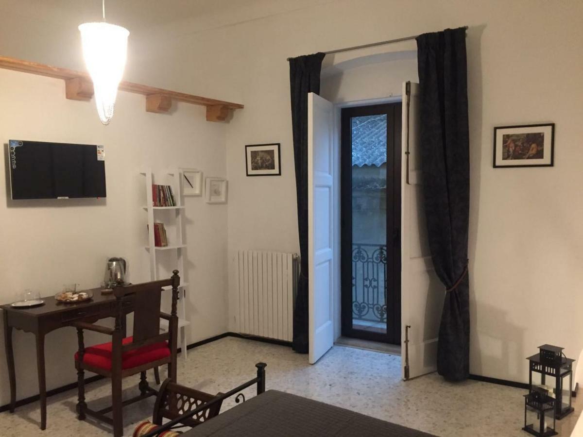 Ca' Del Borgo Hotel Venosa Buitenkant foto